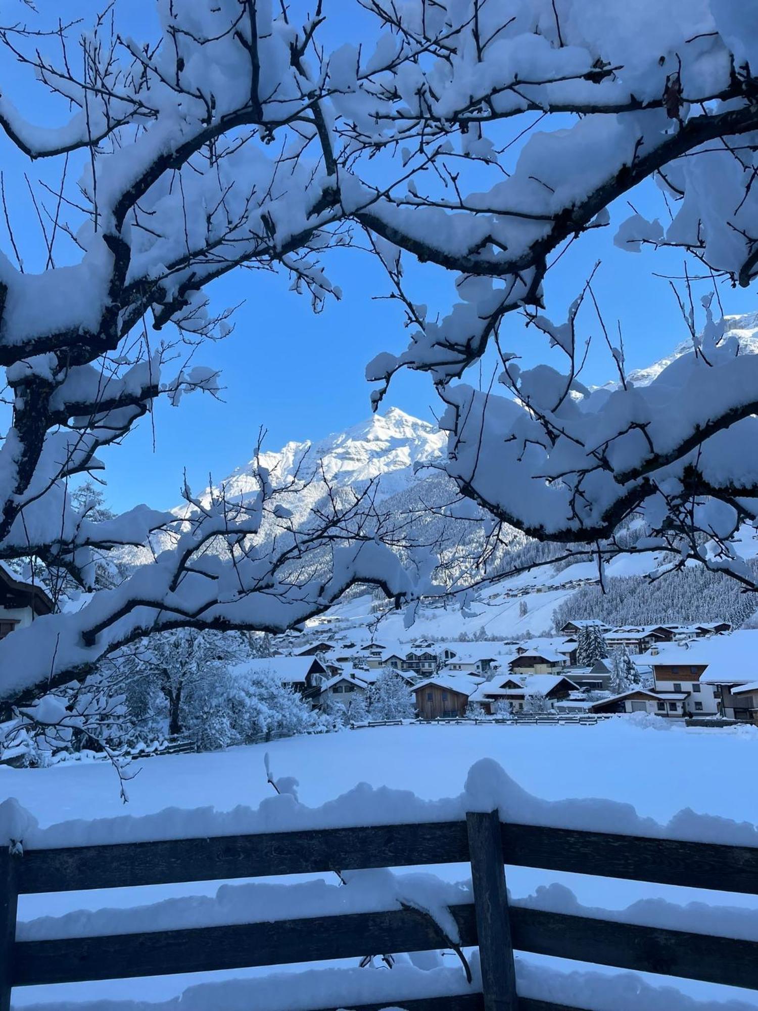 Ferienwohnung Mondial Neustift im Stubaital Esterno foto