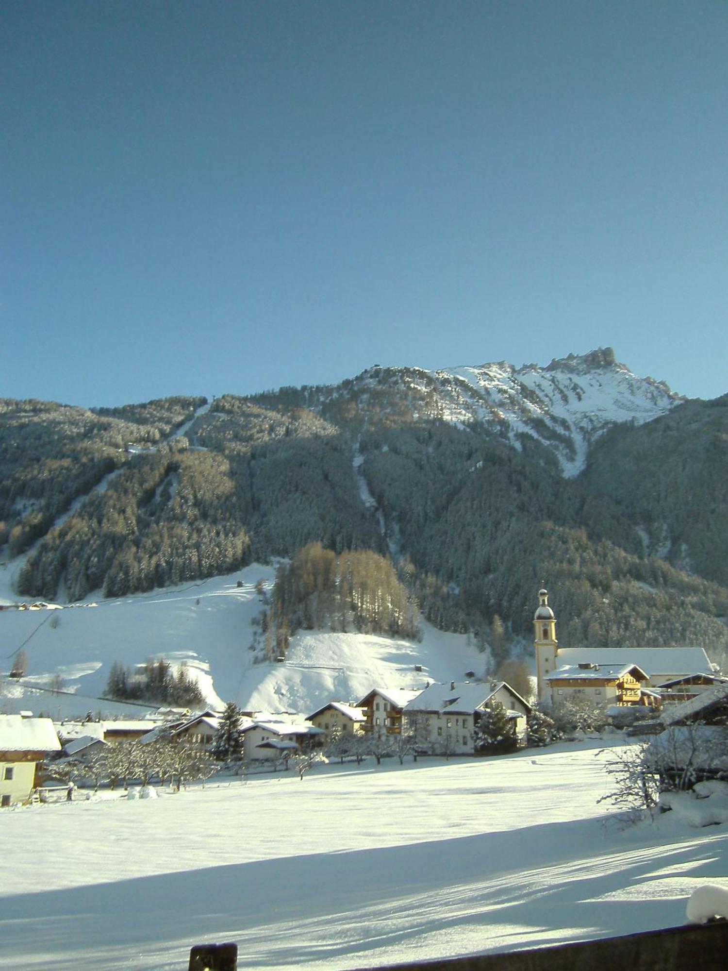 Ferienwohnung Mondial Neustift im Stubaital Esterno foto