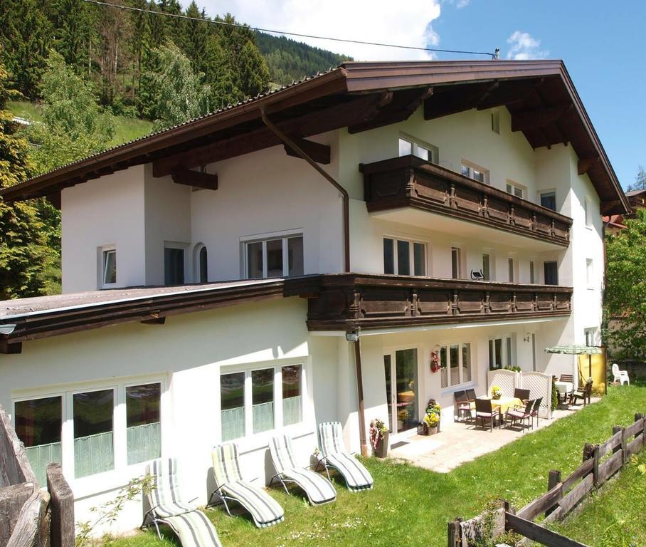 Ferienwohnung Mondial Neustift im Stubaital Esterno foto